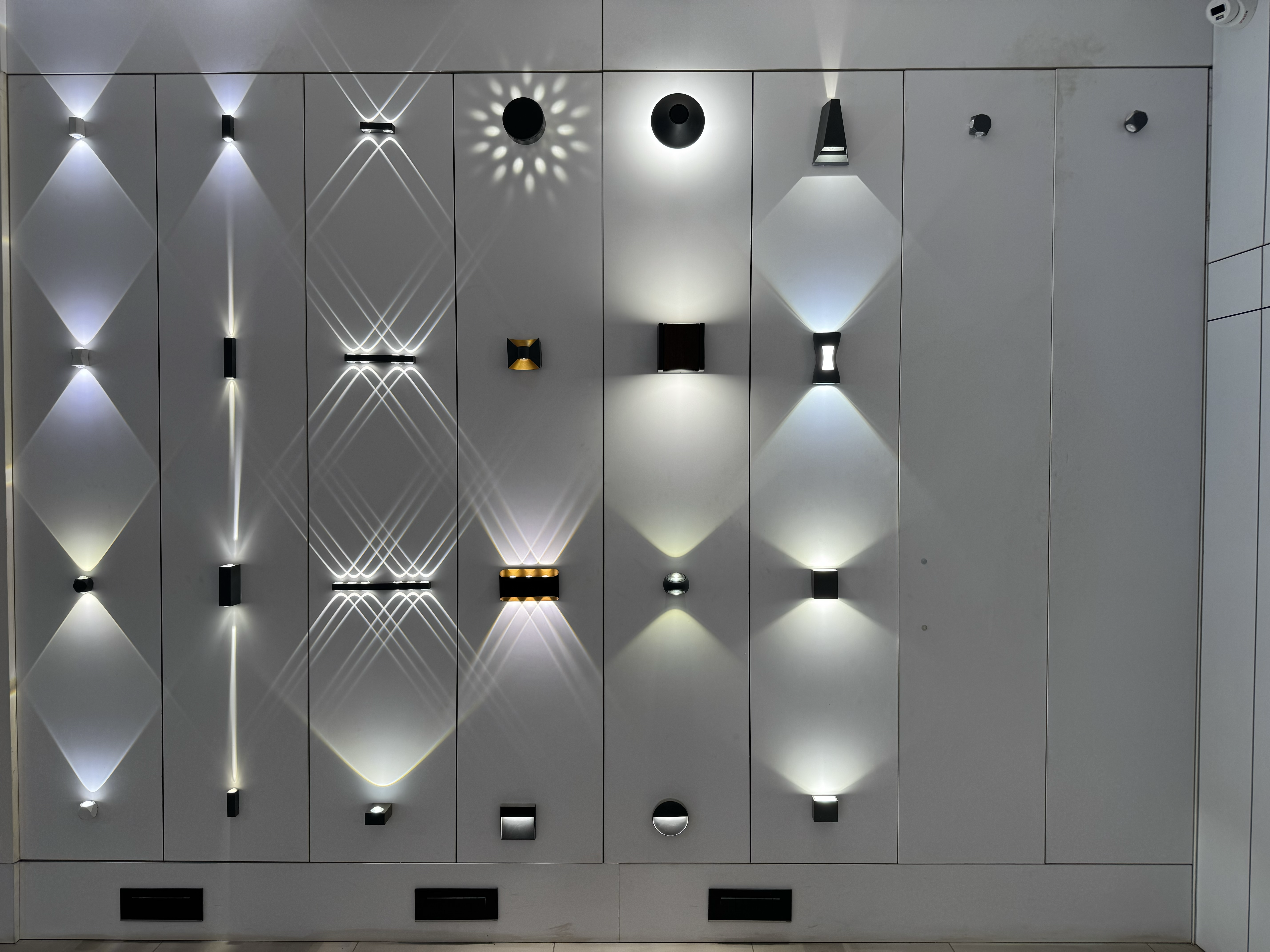 Premium LED Light - Design 4